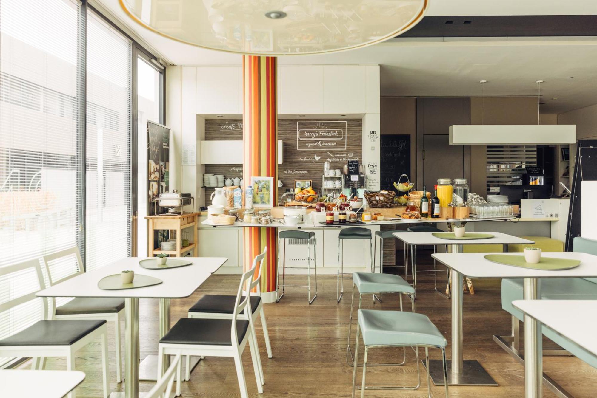 Harry'S Home Hart Bei Graz Hotel & Apartments מראה חיצוני תמונה