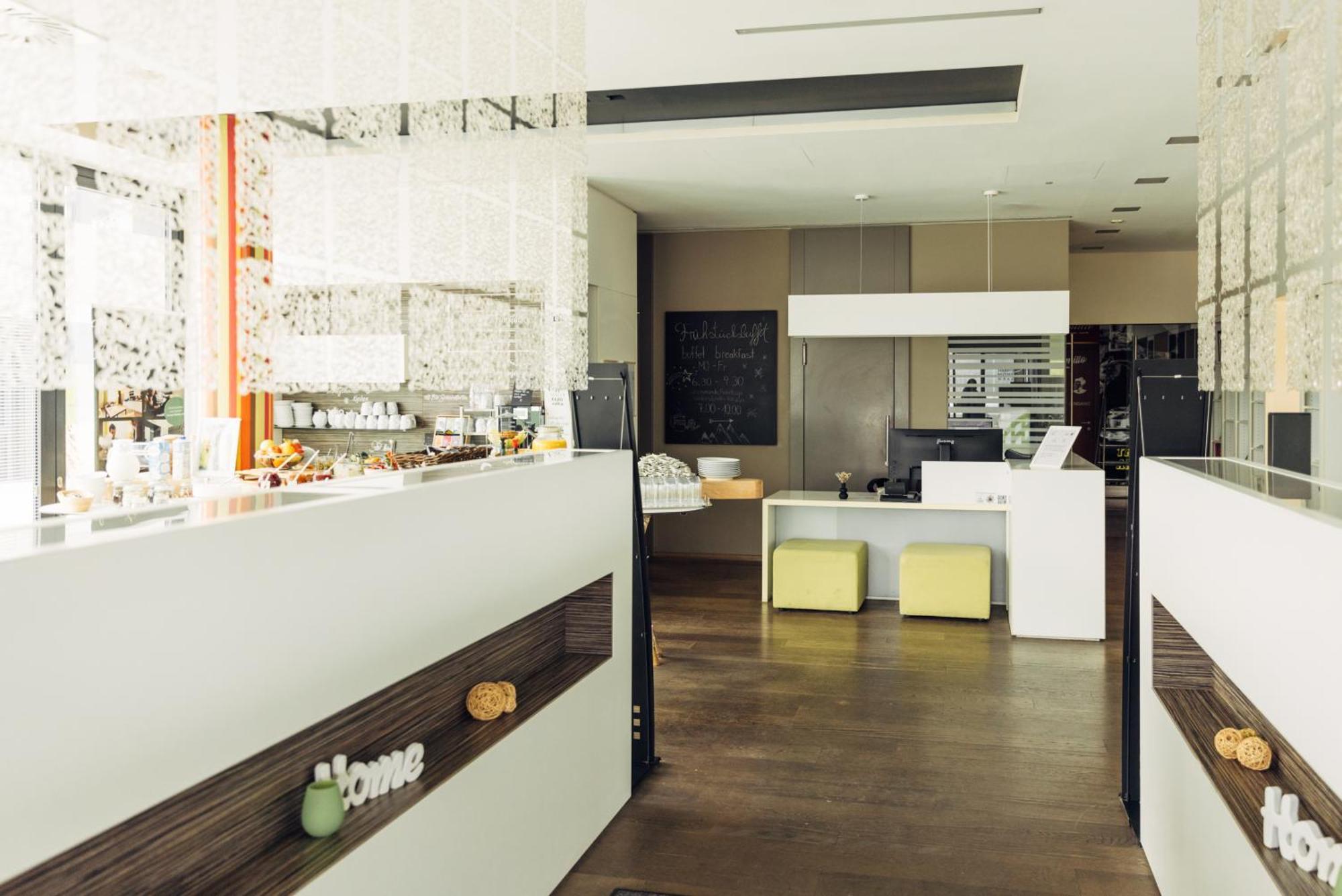 Harry'S Home Hart Bei Graz Hotel & Apartments מראה חיצוני תמונה