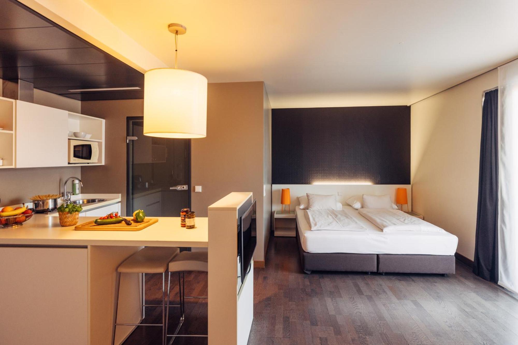 Harry'S Home Hart Bei Graz Hotel & Apartments מראה חיצוני תמונה
