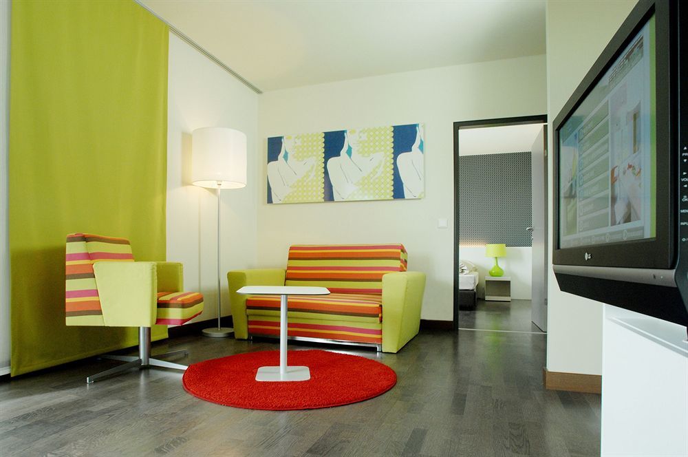 Harry'S Home Hart Bei Graz Hotel & Apartments מראה חיצוני תמונה
